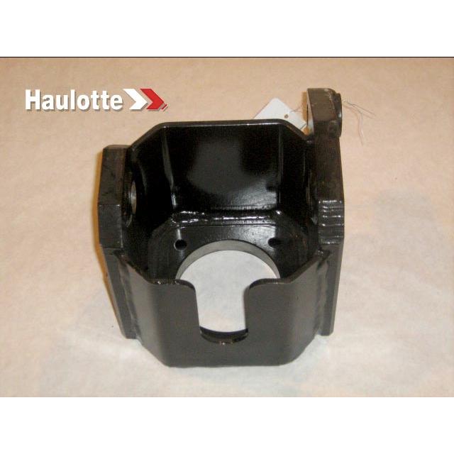 Haulotte Part # 128B168670 - RIGHT PIVOT