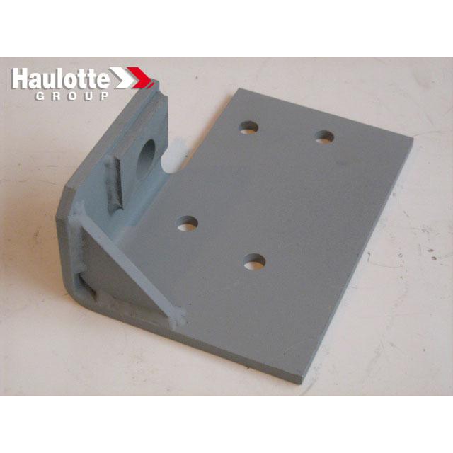 Haulotte Part # 151P243450 - ANGLE BRACKET