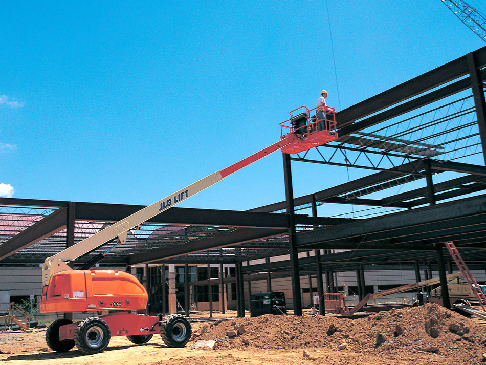 JLG 400S TELESCOPIC BOOM LIFT